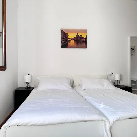 Calima Guest house *